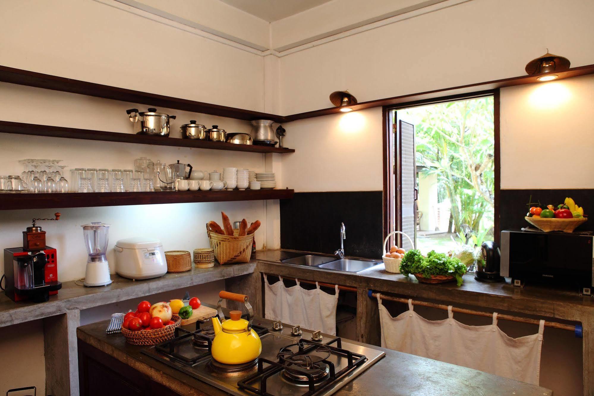 לואנג פרבאנג Sunset Villa By Burasari מראה חיצוני תמונה